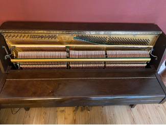 Noord Holland Horugel Studie Piano 1979