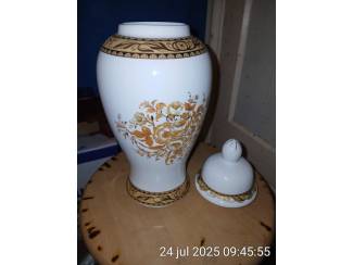 Vazen 2 vazen te koop. Aziatische en vintage items