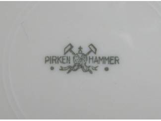 Porselein Vintage gebakstel 12 bordjes + schaal zeer mooie staat