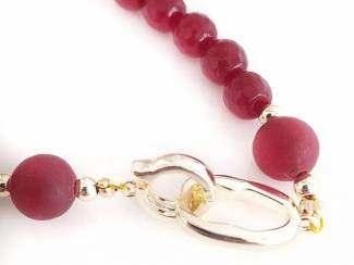 Kettingen Ketting van natuursteen