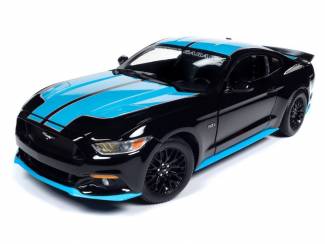 Ford Mustang Petty's Garage 2016 Schaal 1:18