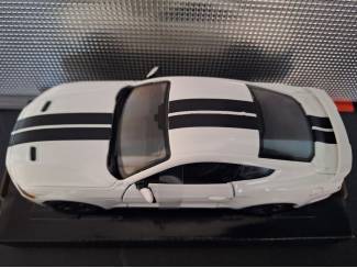 Auto's Ford Mustang GT 2018 Schaal 1:24