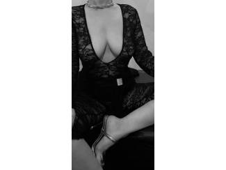 Contacten Laura mooi opwindend en zal u naar de 7e hemel masseren