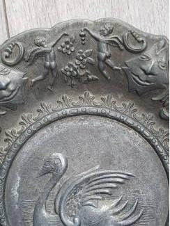 Tin Antieke karaf, drinkbeker en bord, tin