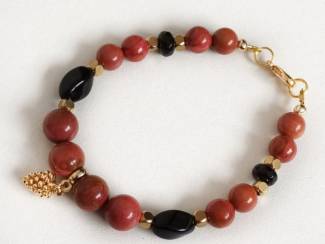 Armband van natuursteen