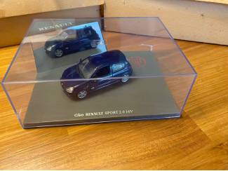 Auto's Renault Clio Sport 2.0 16V