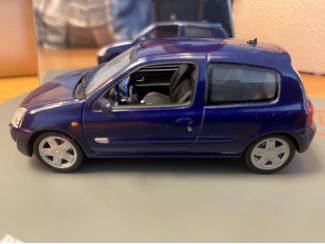 Auto's Renault Clio Sport 2.0 16V