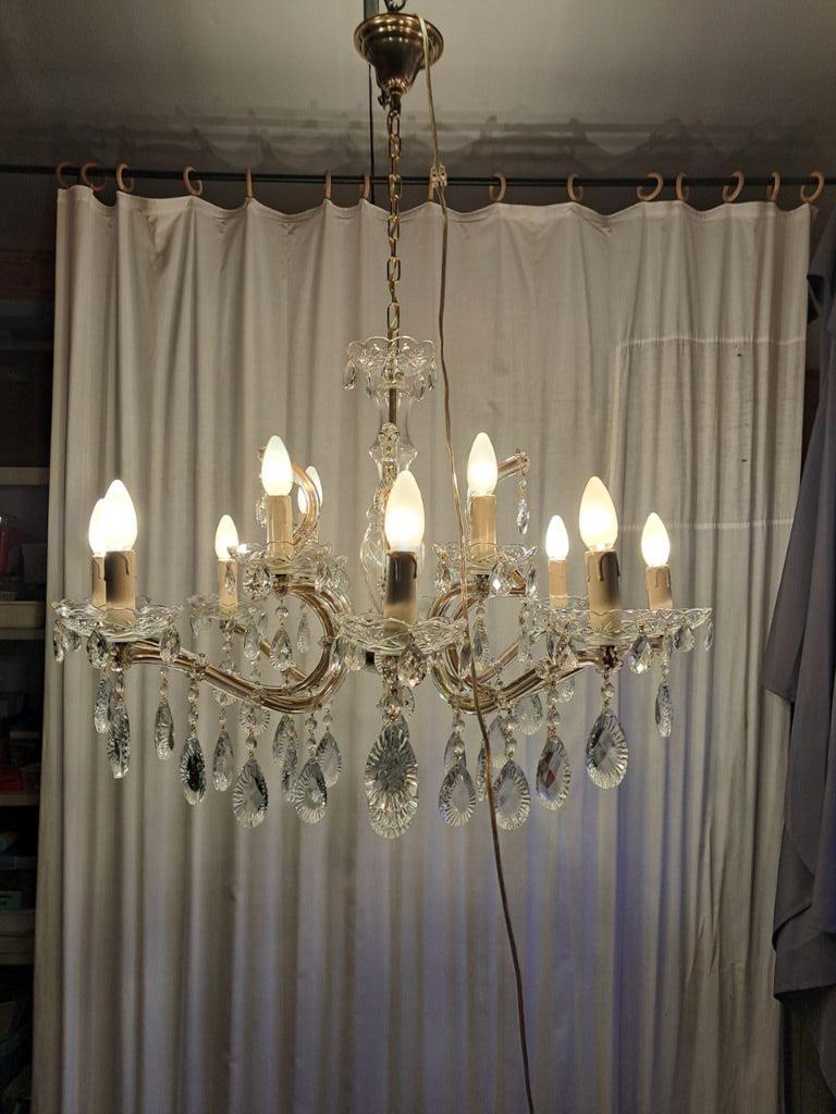 zeer mooie kroonluchter met 12 lichten