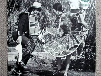 Grammofoon / Vinyl Hector Pavez &lrm;&ndash; Chants Et Danses Du Chili 13 nrs LP 1975 ZGAN