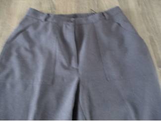 Broeken & Jeans Verschillende soorten broeken.