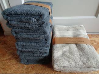 handdoeken EVERYDAY LUXURY PLUS ACTIE NIEUW IN VERPAKKING