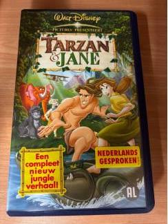 VHS Disney videobanden classics VHS Sneeuwwitje + Tarzan Jane