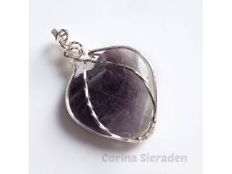 Kettinghangers Hanger met amethist