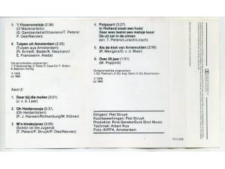 Cassettebandjes Koren Van De Lage Landen 16 nrs cassette 1980 ZGAN