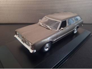 Ford Taunus Turnier 1970 Schaal 1:43