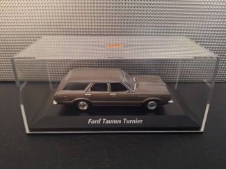 Auto's Ford Taunus Turnier 1970 Schaal 1:43