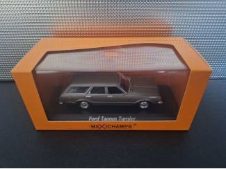 Auto's Ford Taunus Turnier 1970 Schaal 1:43