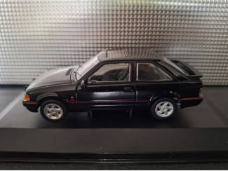 Auto's Ford Escort MK4 XR3i Schaal 1:43