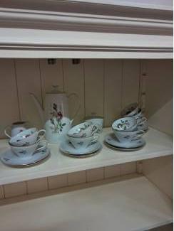 mooi gaaf 12 delig  koffie servies van bavaria