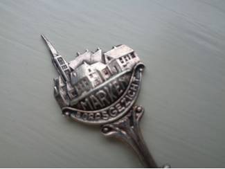 lepeltje MARKEN dorpsgezicht