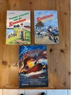 Jeugdboeken Kameleon 3 boeken : schippers filmeditie + trouwe vrienden stand