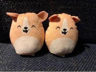 Original Squishmallows 2 stuks oranje wit knuffel 8 cm.