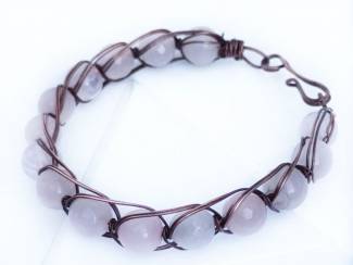 Armband van natuursteen