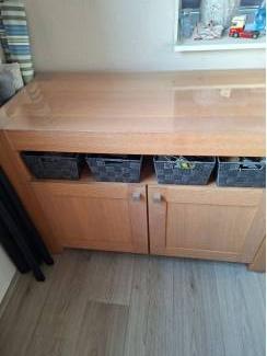 Licht eikenhouten kastje