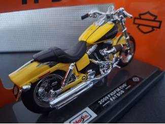 Tweewielers Harley-Davidson CVO Fat Bob 2009 Schaal 1:18