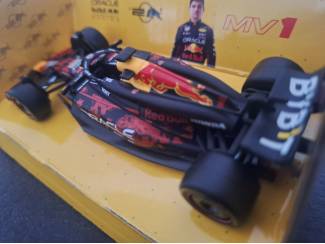 Formule 1 Formule 1 RB20 Max Verstappen  Schaal 1:43