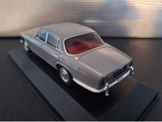 Auto's Jaguar XJ 6 Series 1 4.2 SWB Schaal 1:43
