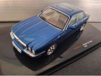 Jaguar XJ 8 (308) 1998 Schaal 1:43