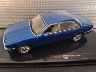 Auto's Jaguar XJ 8 (308) 1998 Schaal 1:43