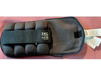 Decathlon enkel/polsgewicht 2kg(4x500gr)
