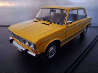 Lada 1600 LS 1976 Schaal 1:24