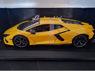 Auto's Lamborghini Revuelto Schaal 1:18