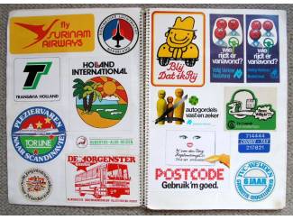 Stickers Boek met ongeveer 350 verschillende stickers mooie staat