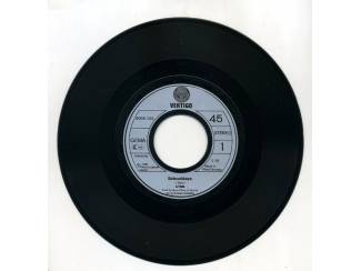 Grammofoon / Vinyl Xynn &ndash; Schooldays vinyl single 1981 MOOIE STAAT