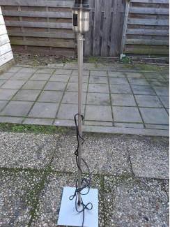 Te koop 2 vloer lampen