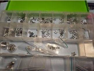 Kralen en Sieraden maken 18 armbanden met heel veel letters