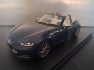Mazda MX5 Cabriolet 2019 Schaal 1:24