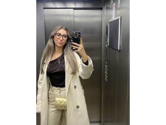 Contacten Dominante zoekt onderdanige man