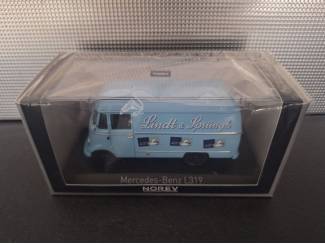 Auto's Mercedes Benz L319 1957 Schaal 1:43