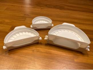 Noord Holland Pastei maker 3x