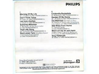 Cassettebandjes Esther & Abi Ofarim 2 cassettes &euro;3,50 per stuk 2 voor &euro;6 ZGAN