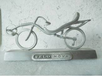 prachtige miniatuurfiets van tin  Velo Nova Challenge Hurricane
