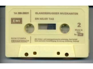 Cassettebandjes De Glanerbrugger Muzikanten &ndash; Ein Neuer Tag 12 nrs 1983 ZGAN