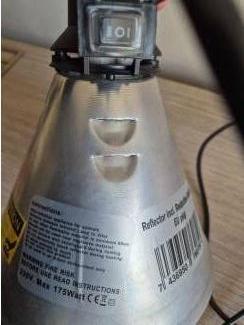 Honden | Toebehoren Warmte lamp en piekstok