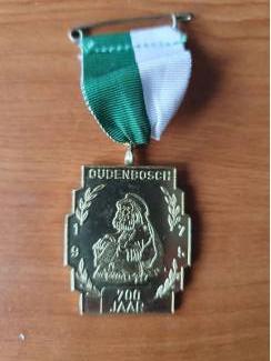 medaile 700 jaar Oudenbosch