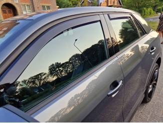 Accessoires Audi zijwindschermen pasvorm getinte raamspoilers oa A4 A3 Q5